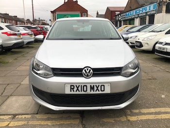 Used Volkswagen Polo 2010 for sale - 77618394: Photo