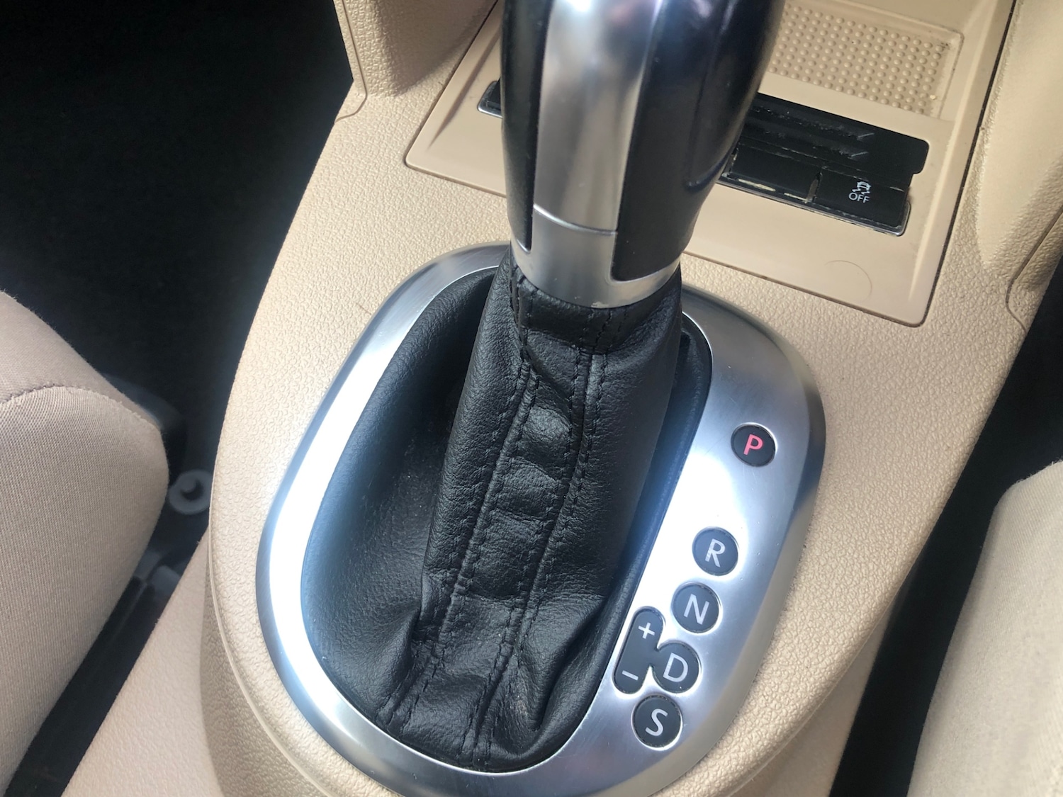 Used Volkswagen Touran 2012 for sale - 77487085: Photo 13