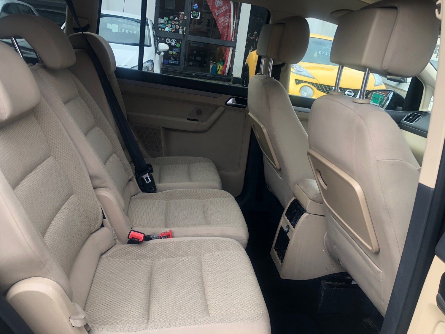 Used Volkswagen Touran 2012 for sale - 77487085: Photo 15