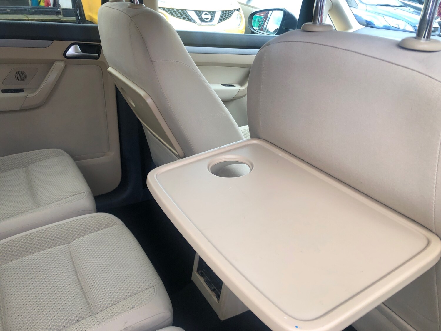 Used Volkswagen Touran 2012 for sale - 77487085: Photo 16