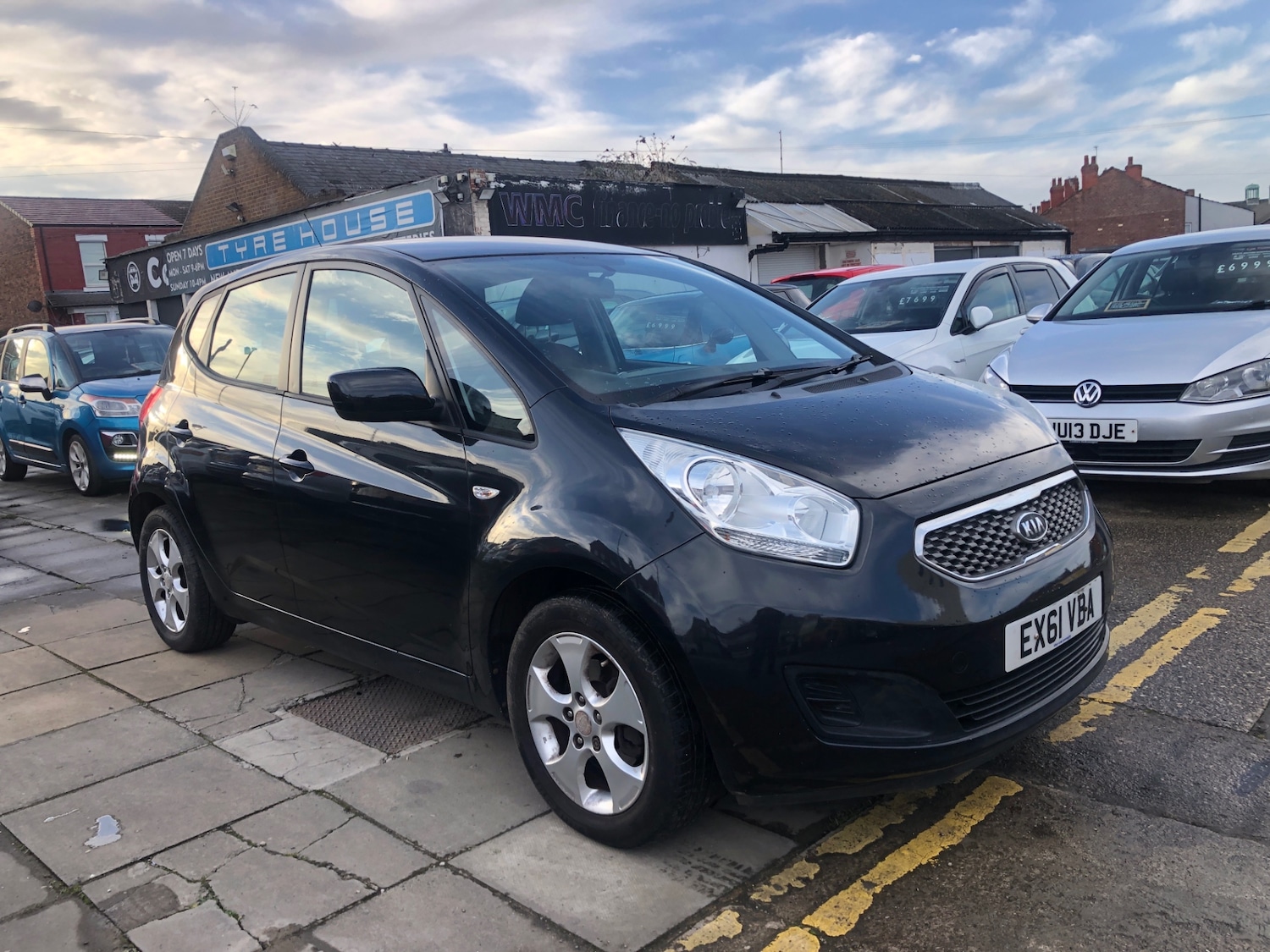 Used Kia Venga 2011 for sale - 76858961: Photo 1