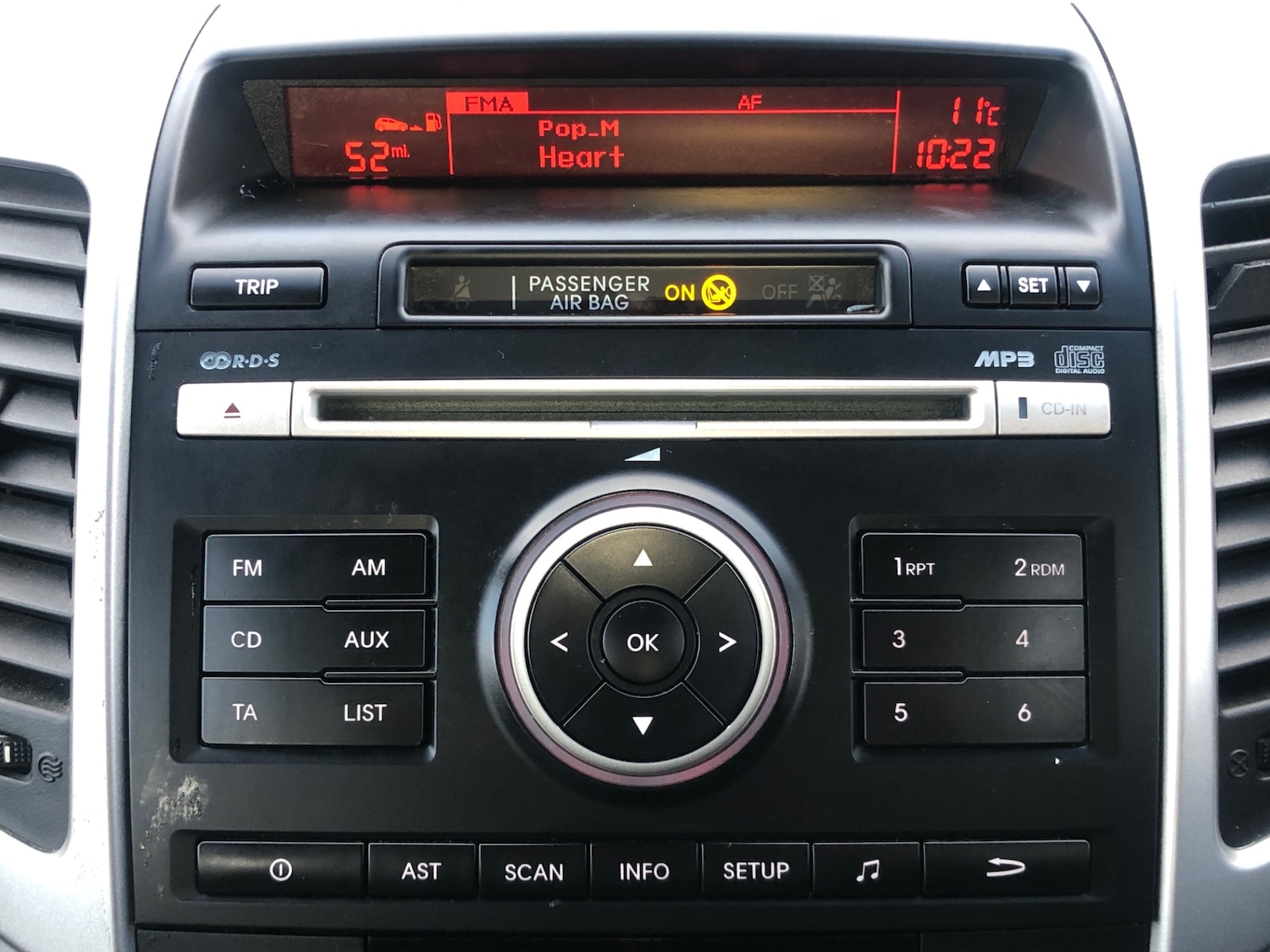 Used Kia Venga 2011 for sale - 76858961: Photo 9