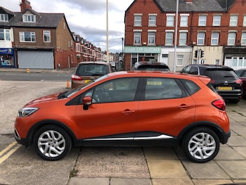 Used Renault Captur 2014 for sale - 76103963: Photo