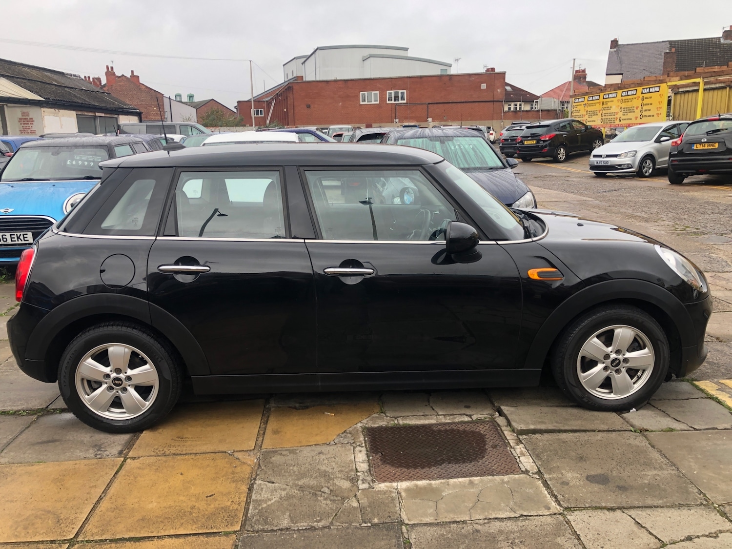 Used MINI Hatch 2014 for sale - 76365119: Photo 5