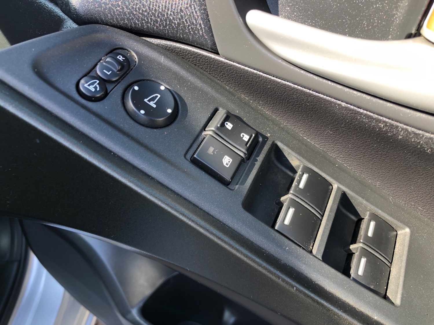 Used Honda Civic 2012 for sale - 77337685: Photo 25