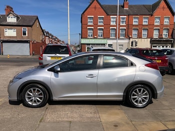 Used Honda Civic 2012 for sale - 77337685: Photo