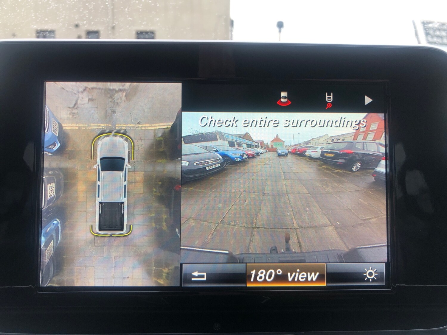 Used Mercedes-Benz X Class 2018 for sale - 77349950: Photo 9