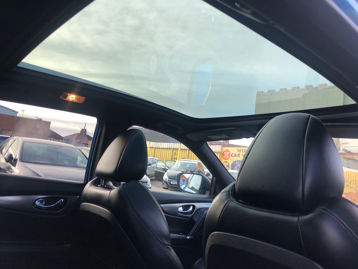 Used Nissan Qashqai 2017 for sale - 76320630: Photo 12