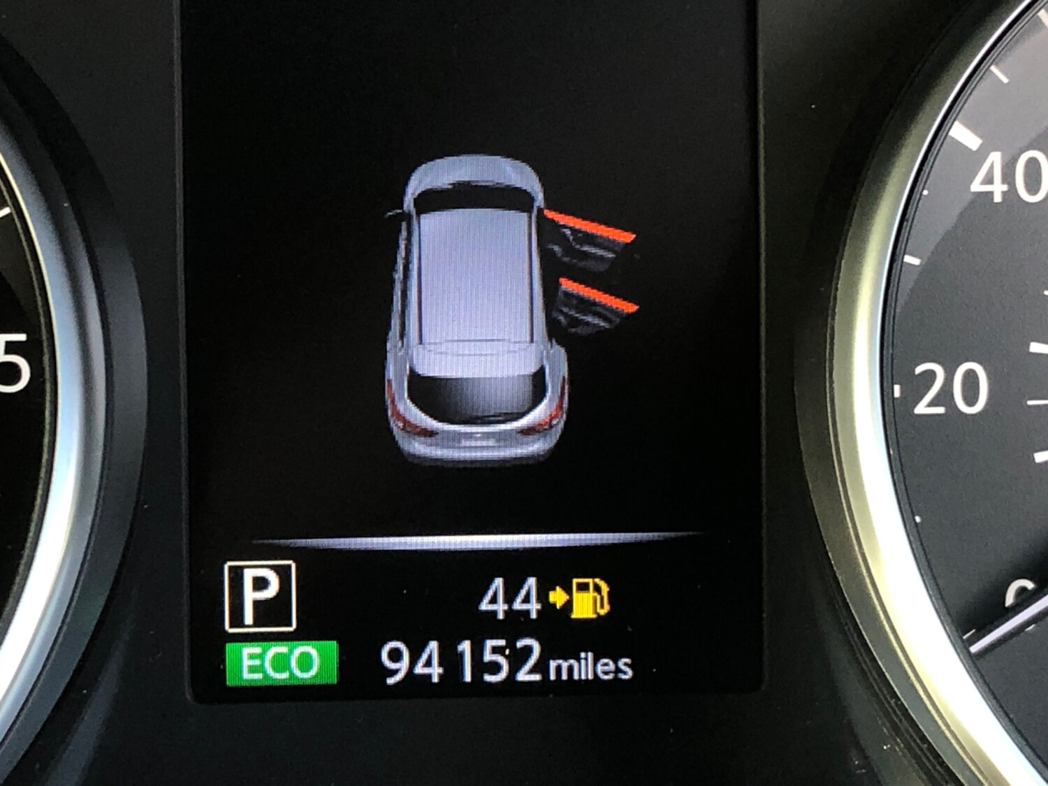 Used Nissan Qashqai 2017 for sale - 76320630: Photo 25