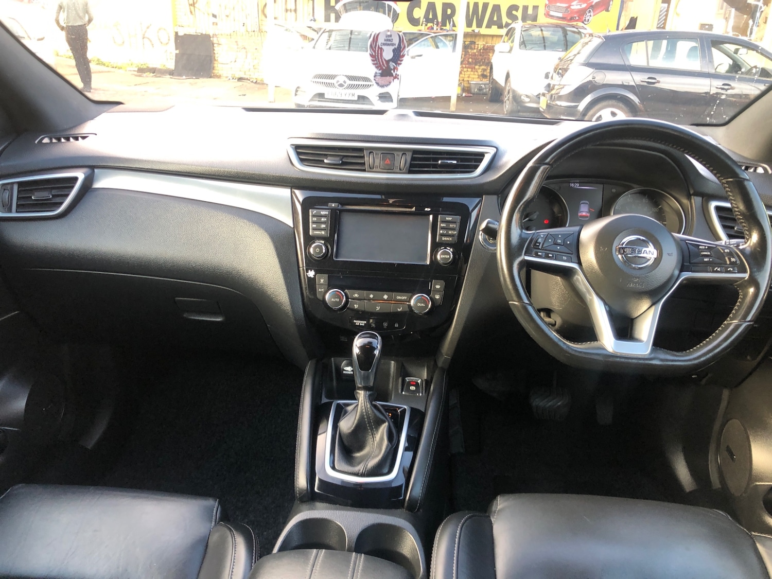 Used Nissan Qashqai 2017 for sale - 76320630: Photo 7