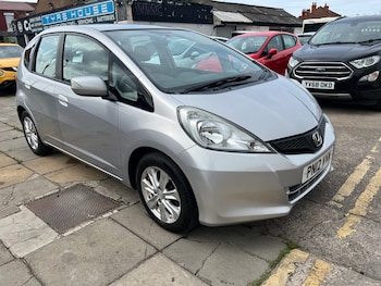 Used Honda Jazz 2012 for sale - 79098257: Photo