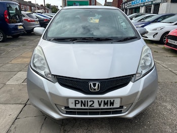 Used Honda Jazz 2012 for sale - 79098257: Photo
