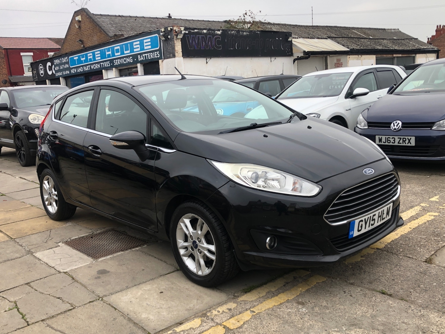 Used Ford Fiesta 2015 for sale - 76275969: Photo 1