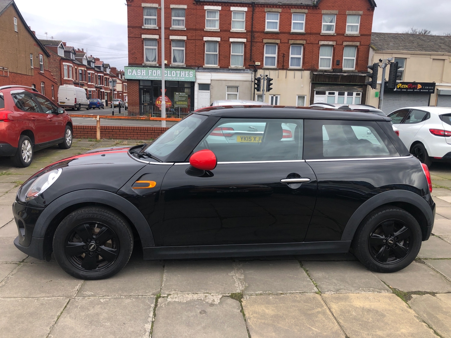 Used MINI Hatch 2015 for sale - 77902735: Photo 4