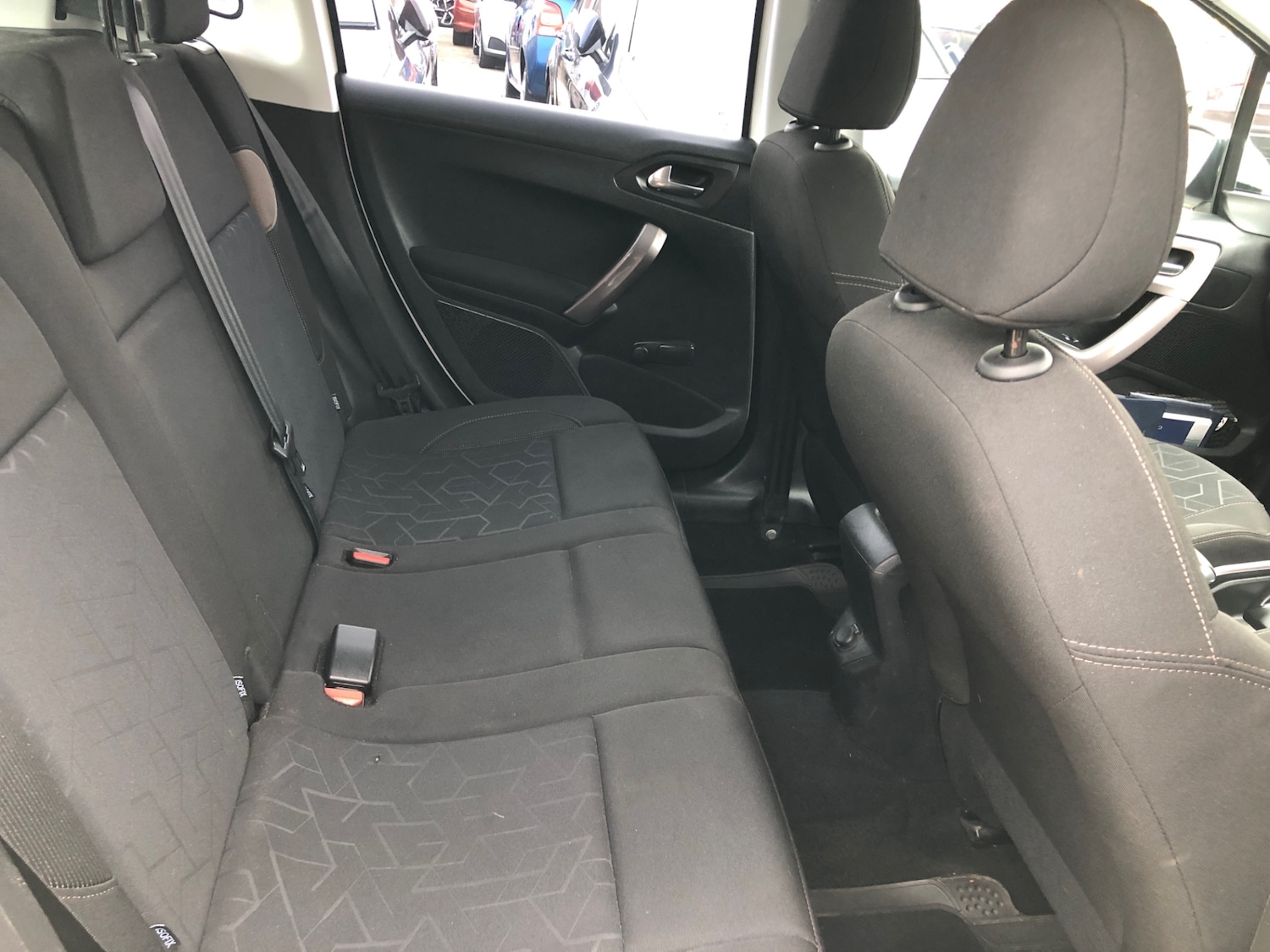 Used Peugeot 2008 2015 for sale - 76220646: Photo 14