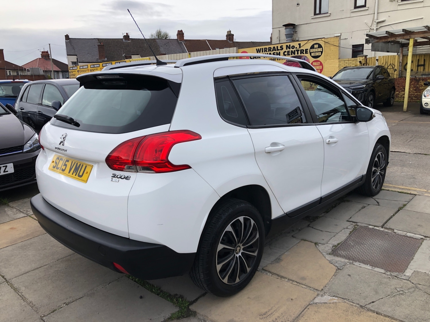 Used Peugeot 2008 2015 for sale - 76220646: Photo 18