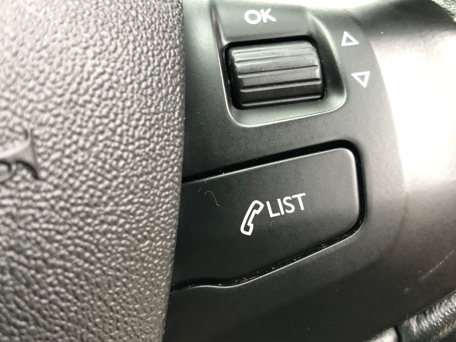 Used Peugeot 2008 2015 for sale - 76220646: Photo 21