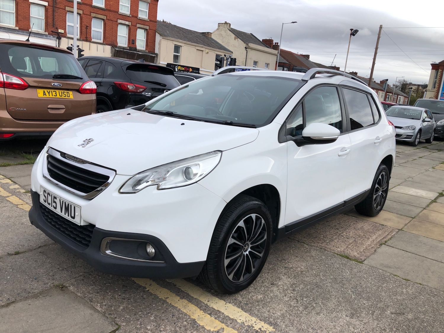 Used Peugeot 2008 2015 for sale - 76220646: Photo 3