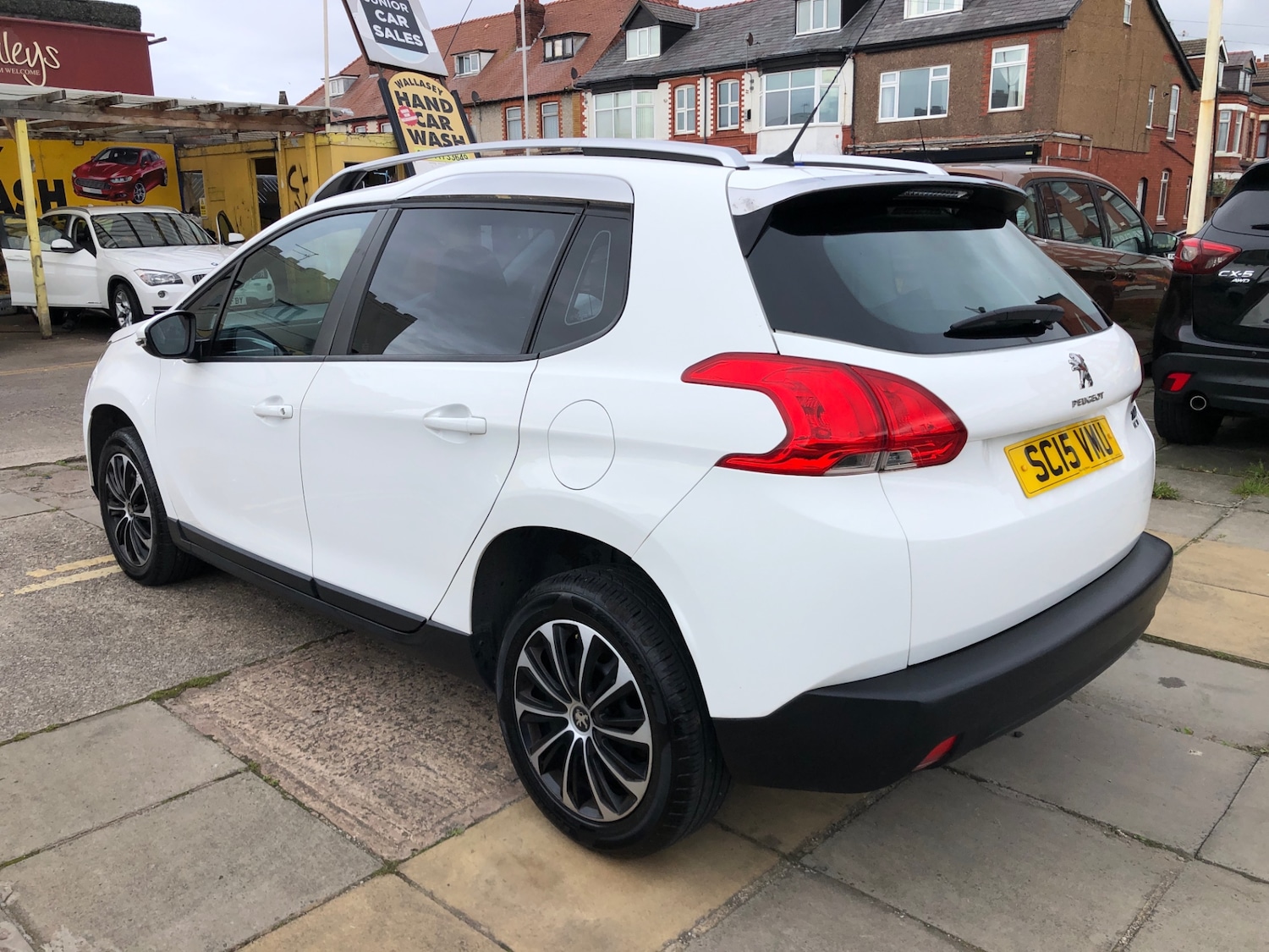 Used Peugeot 2008 2015 for sale - 76220646: Photo 5