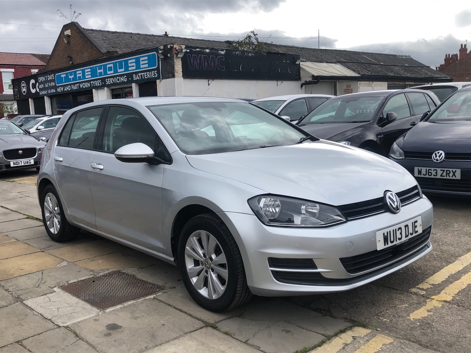 Used Volkswagen Golf 2013 for sale - 76103987: Photo 1