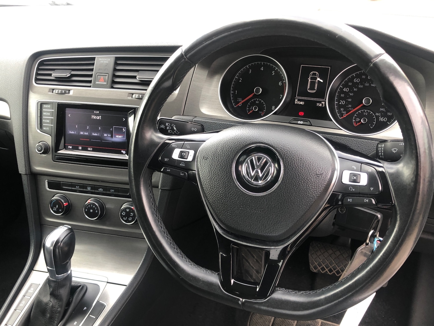 Used Volkswagen Golf 2013 for sale - 76103987: Photo 8