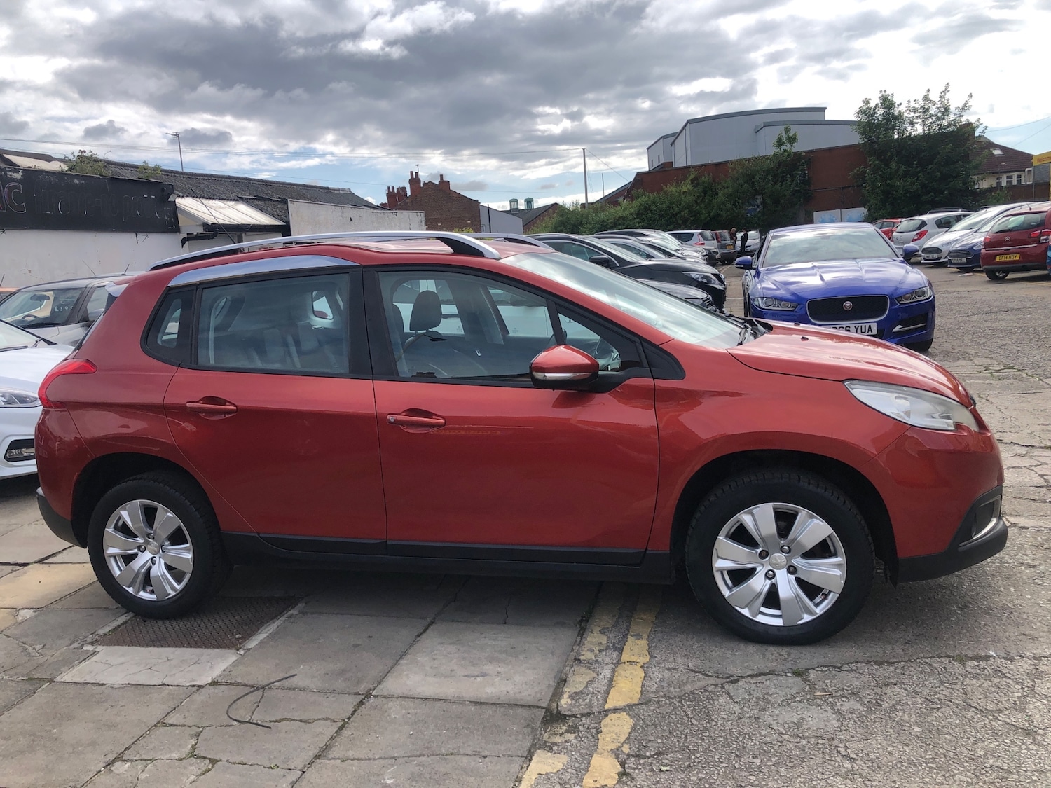 Used Peugeot 2008 2015 for sale - 77567378: Photo 13