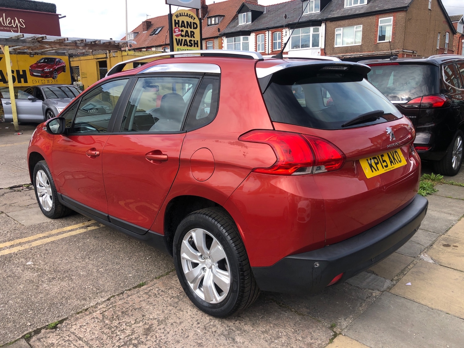 Used Peugeot 2008 2015 for sale - 77567378: Photo 5