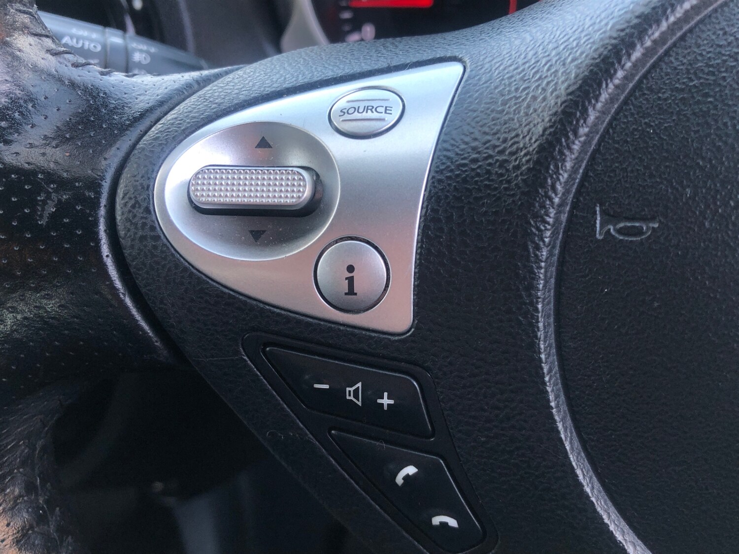 Used Nissan Juke 2014 for sale - 77420505: Photo 18