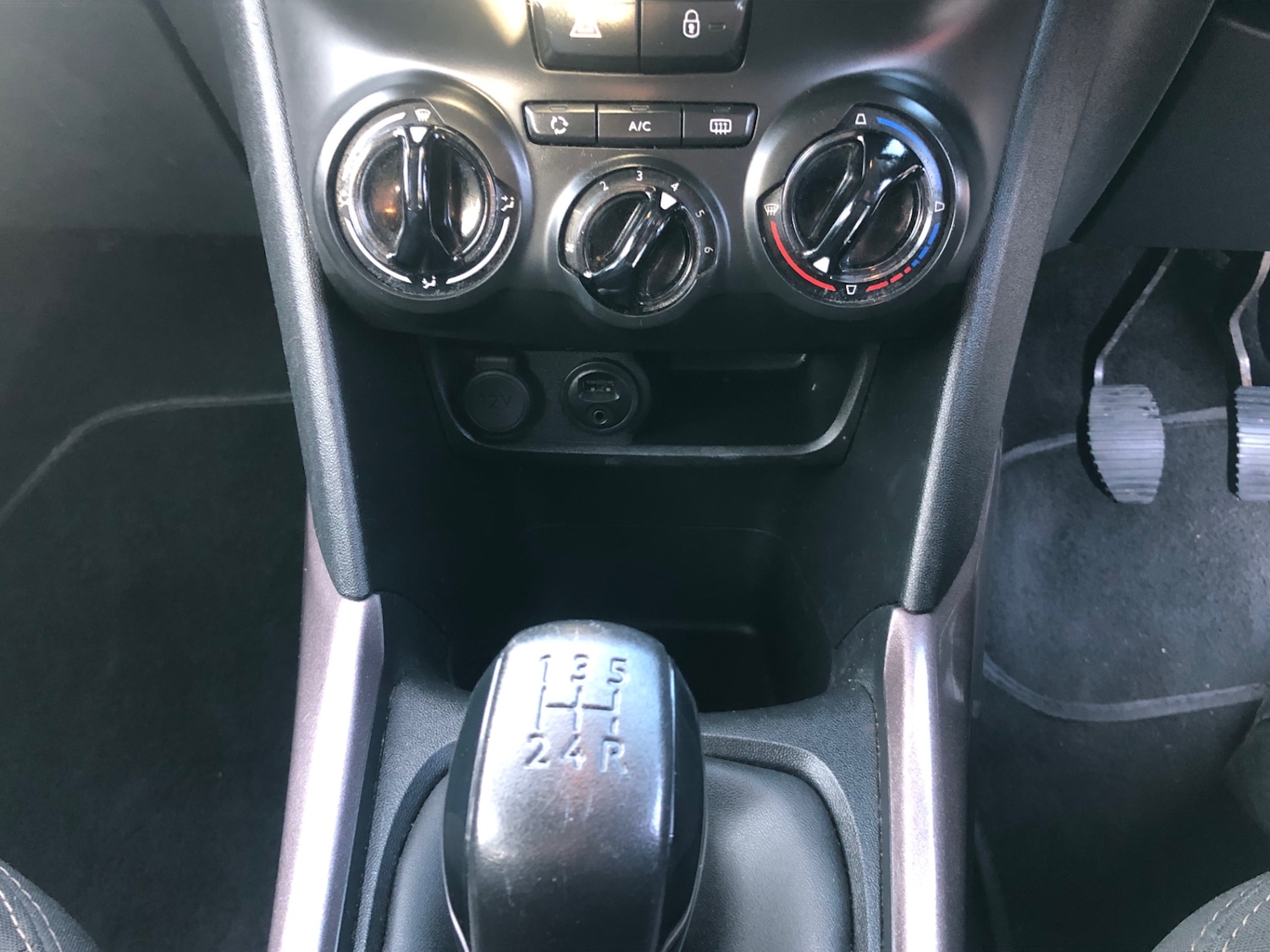 Used Peugeot 2008 2016 for sale - 77045802: Photo 10