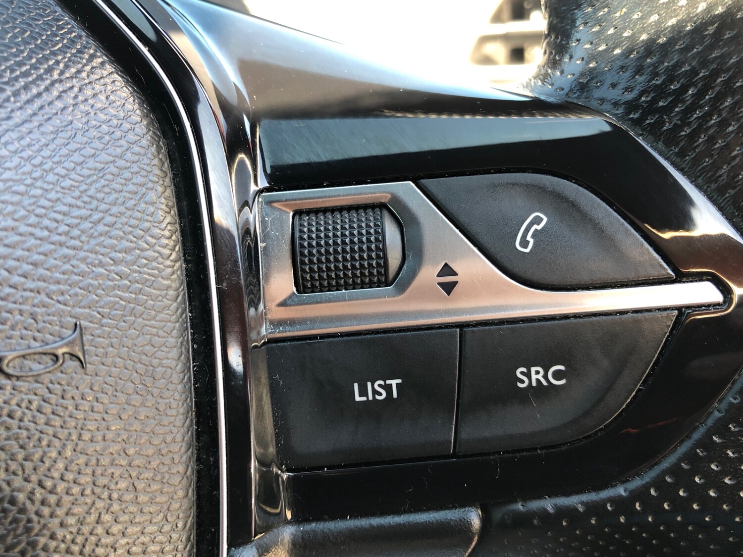 Used Peugeot 3008 2019 for sale - 76103954: Photo 25