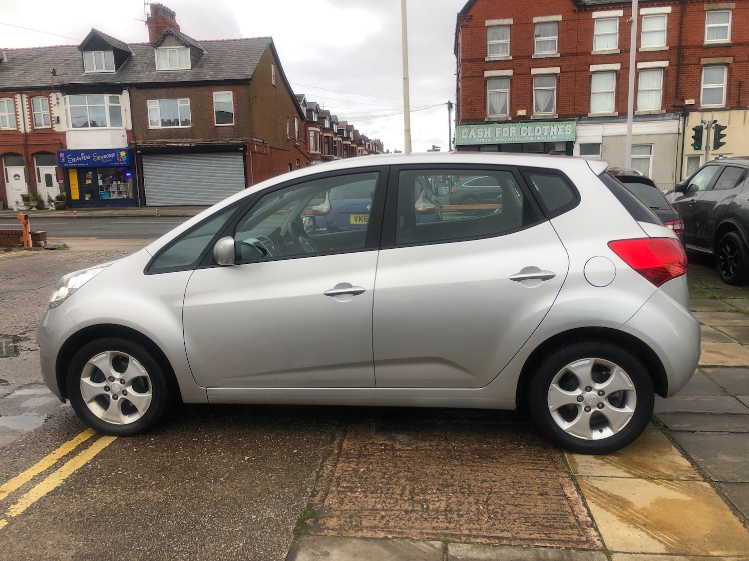 Used Kia Venga 2013 for sale - 77195922: Photo 4