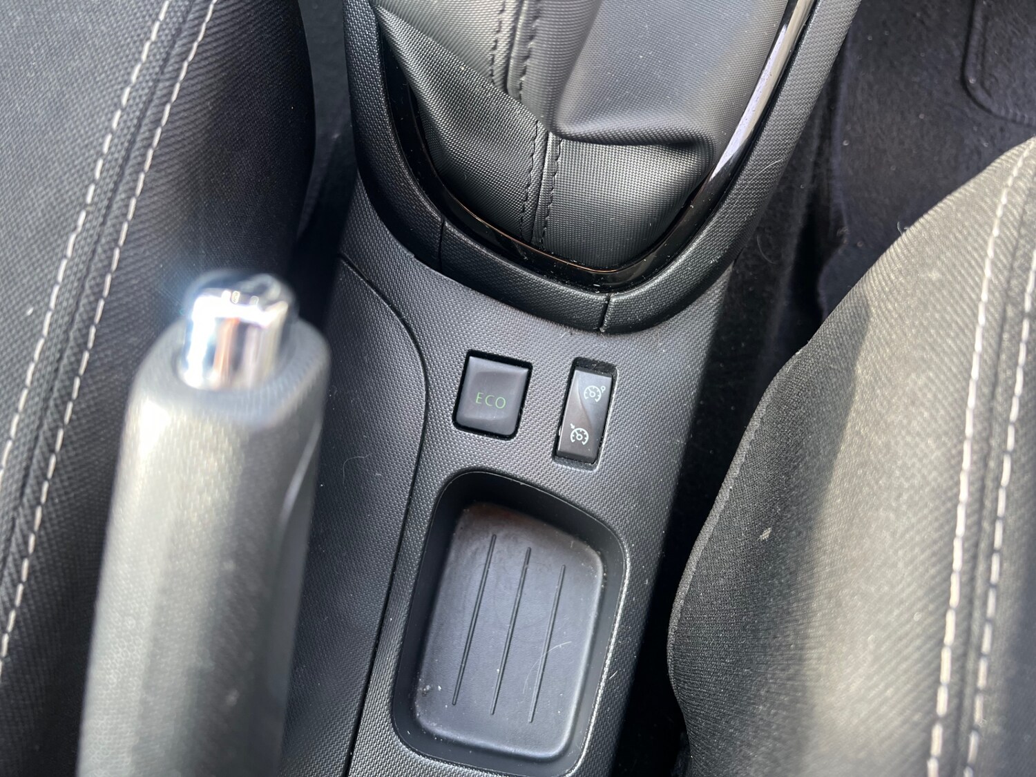 Used Renault Clio 2014 for sale - 77998473: Photo 15