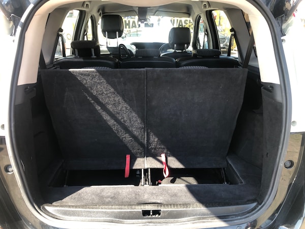 Used Renault Grand Scenic 2012 for sale - 76103965: Photo 18