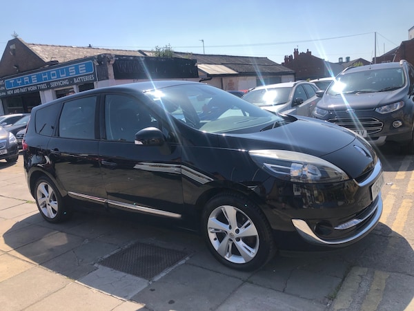 Used Renault Grand Scenic 2012 for sale - 76103965: Photo 19