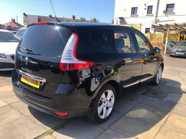 Used Renault Grand Scenic 2012 for sale - 76103965: Photo 20