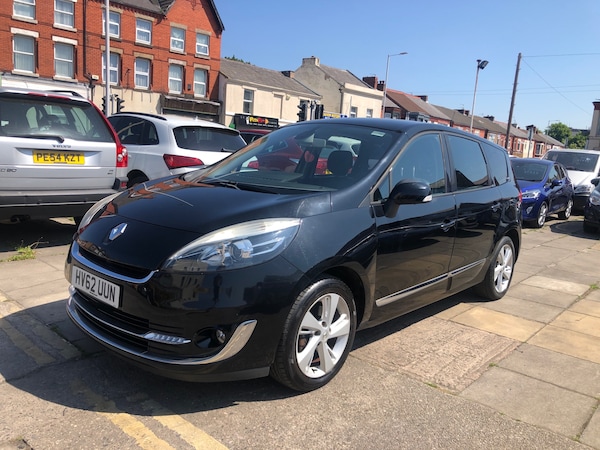 Used Renault Grand Scenic 2012 for sale - 76103965: Photo 3