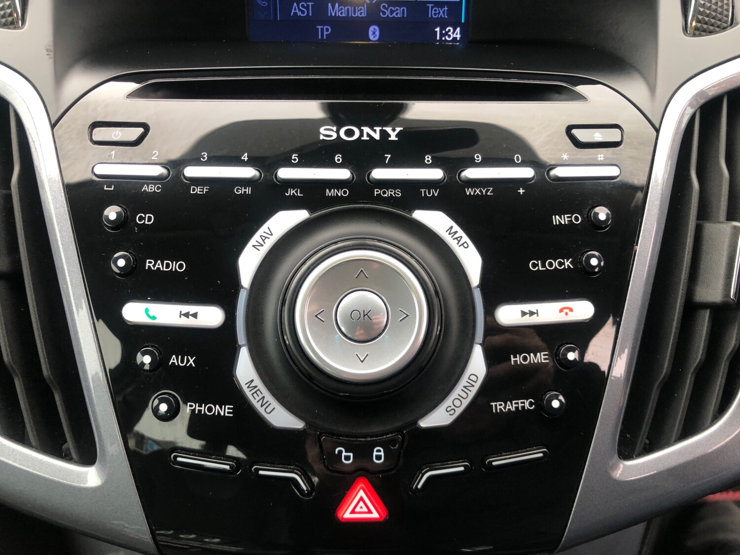 Used Ford Focus 2012 for sale - 76663742: Photo 11