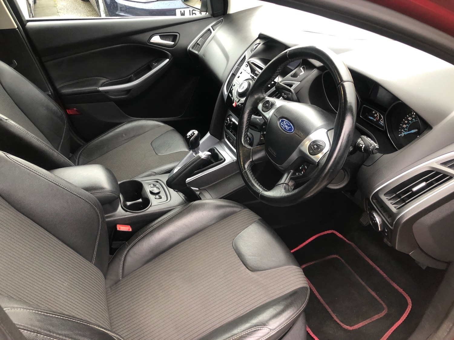 Used Ford Focus 2012 for sale - 76663742: Photo 8