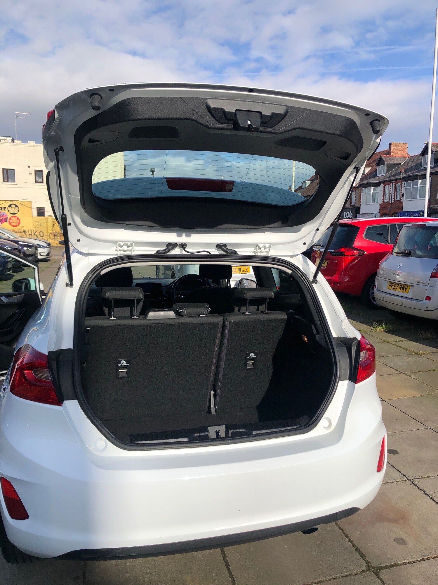 Used Ford Fiesta 2017 for sale - 77663737: Photo 12