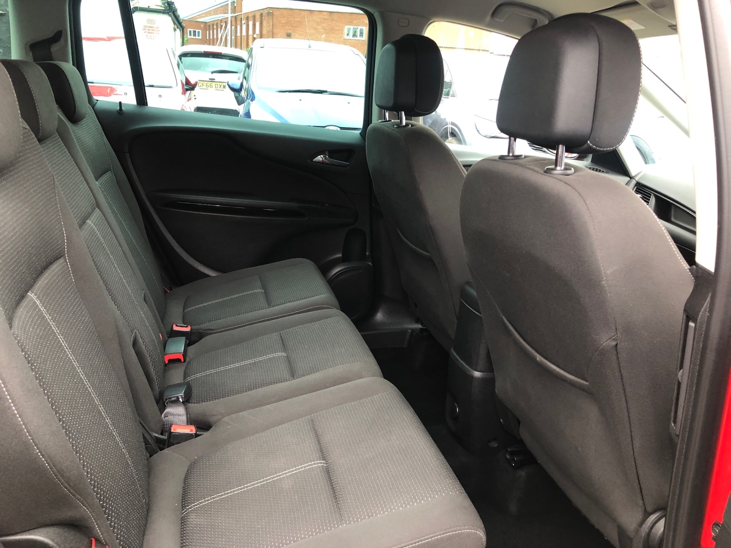 Used Vauxhall Zafira 2015 for sale - 76663743: Photo 11