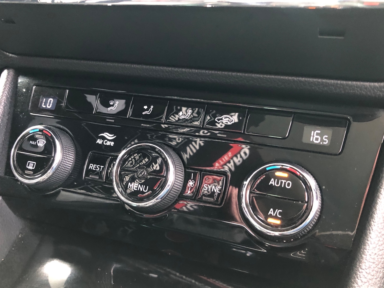 Used Skoda Superb 2018 for sale - 76078866: Photo 22