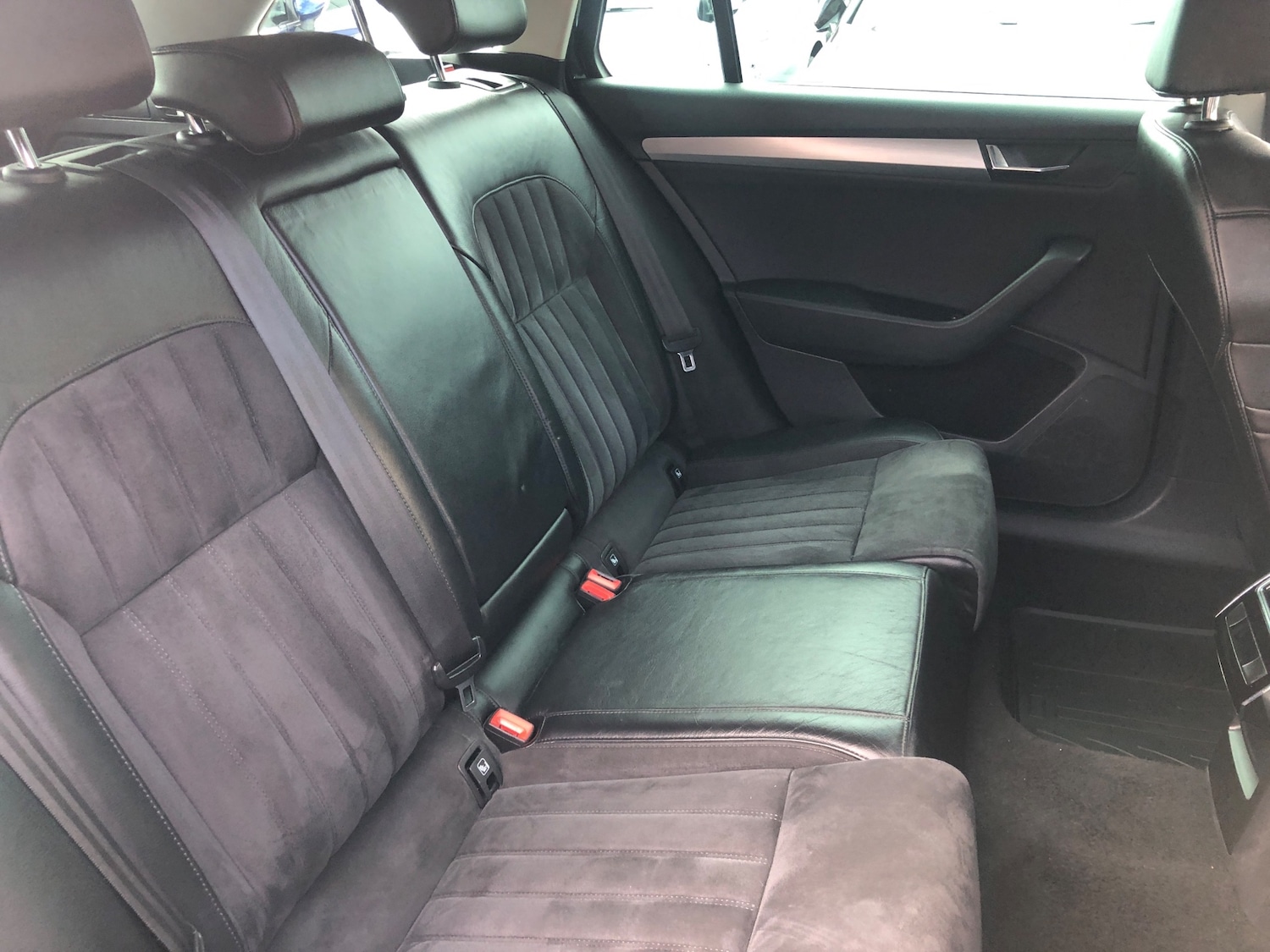 Used Skoda Superb 2018 for sale - 76078866: Photo 25