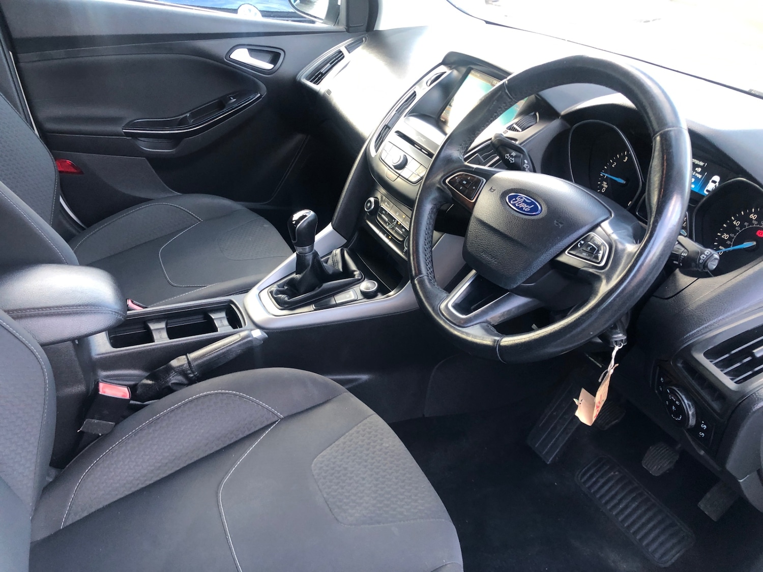 Used Ford Focus 2015 for sale - 76436430: Photo 8