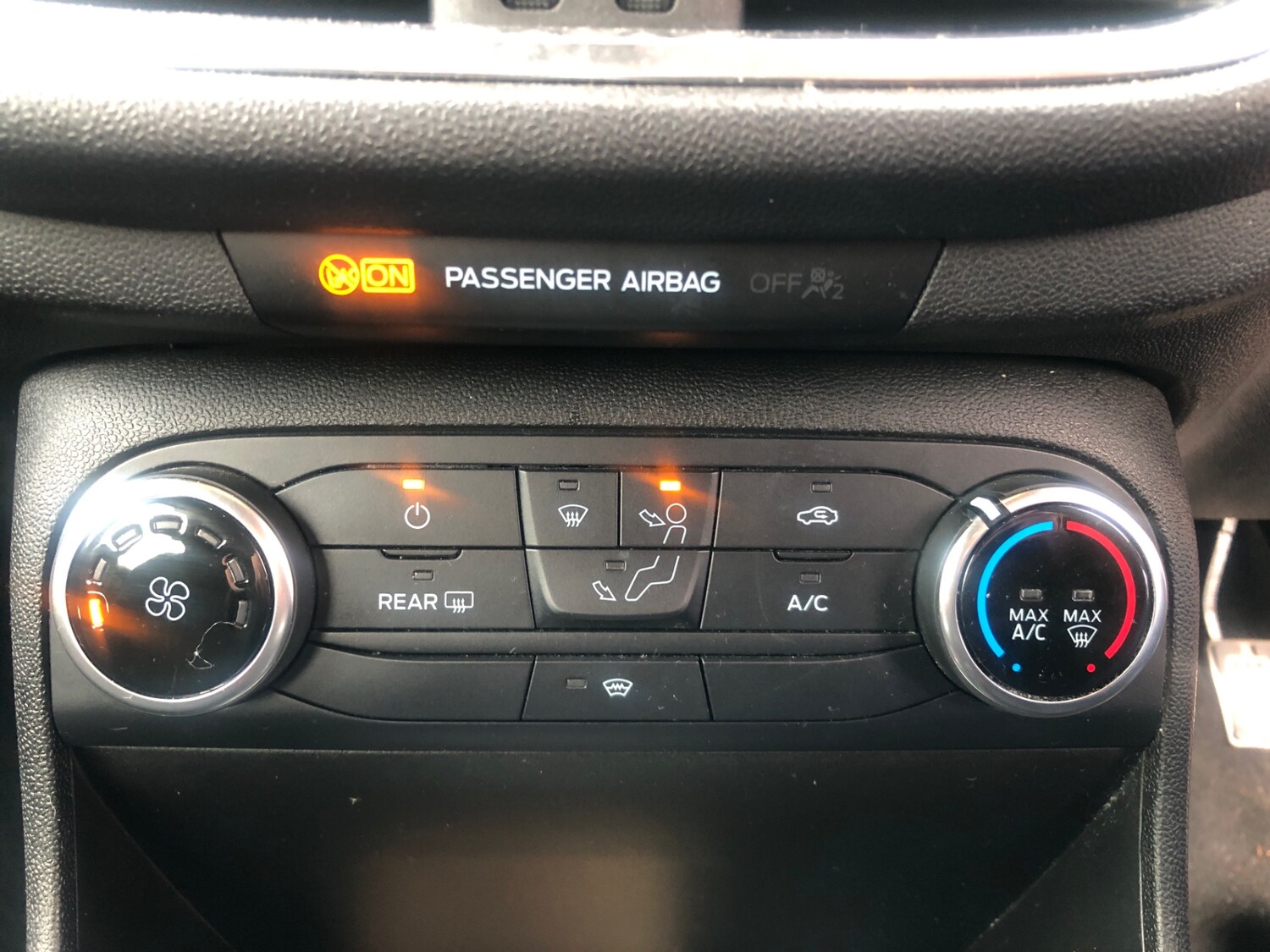 Used Ford Fiesta 2018 for sale - 76663737: Photo 8