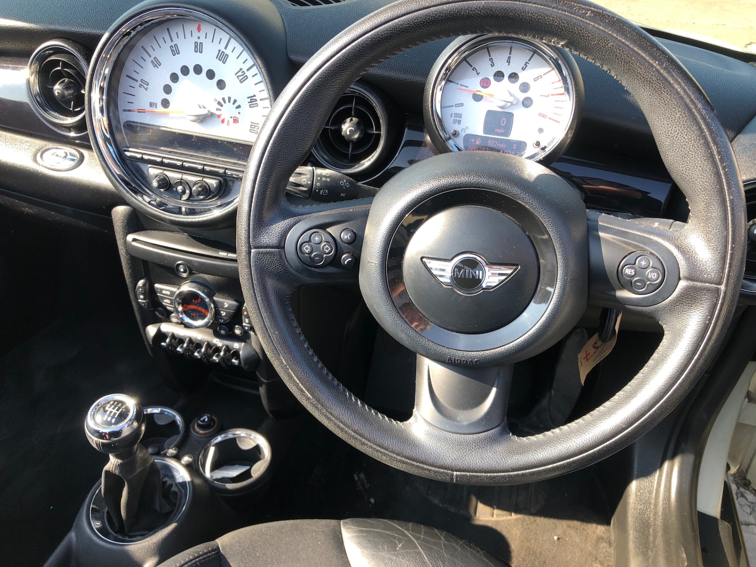 Used MINI Convertible 2011 for sale - 76103741: Photo 10