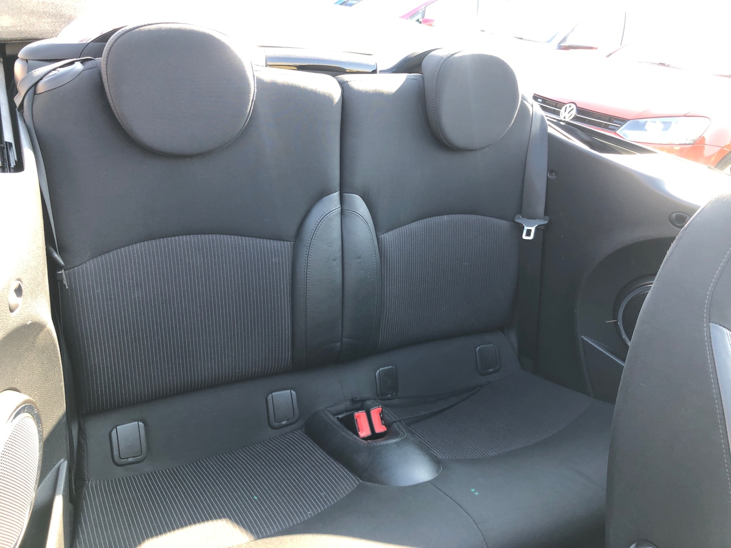 Used MINI Convertible 2011 for sale - 76103741: Photo 11