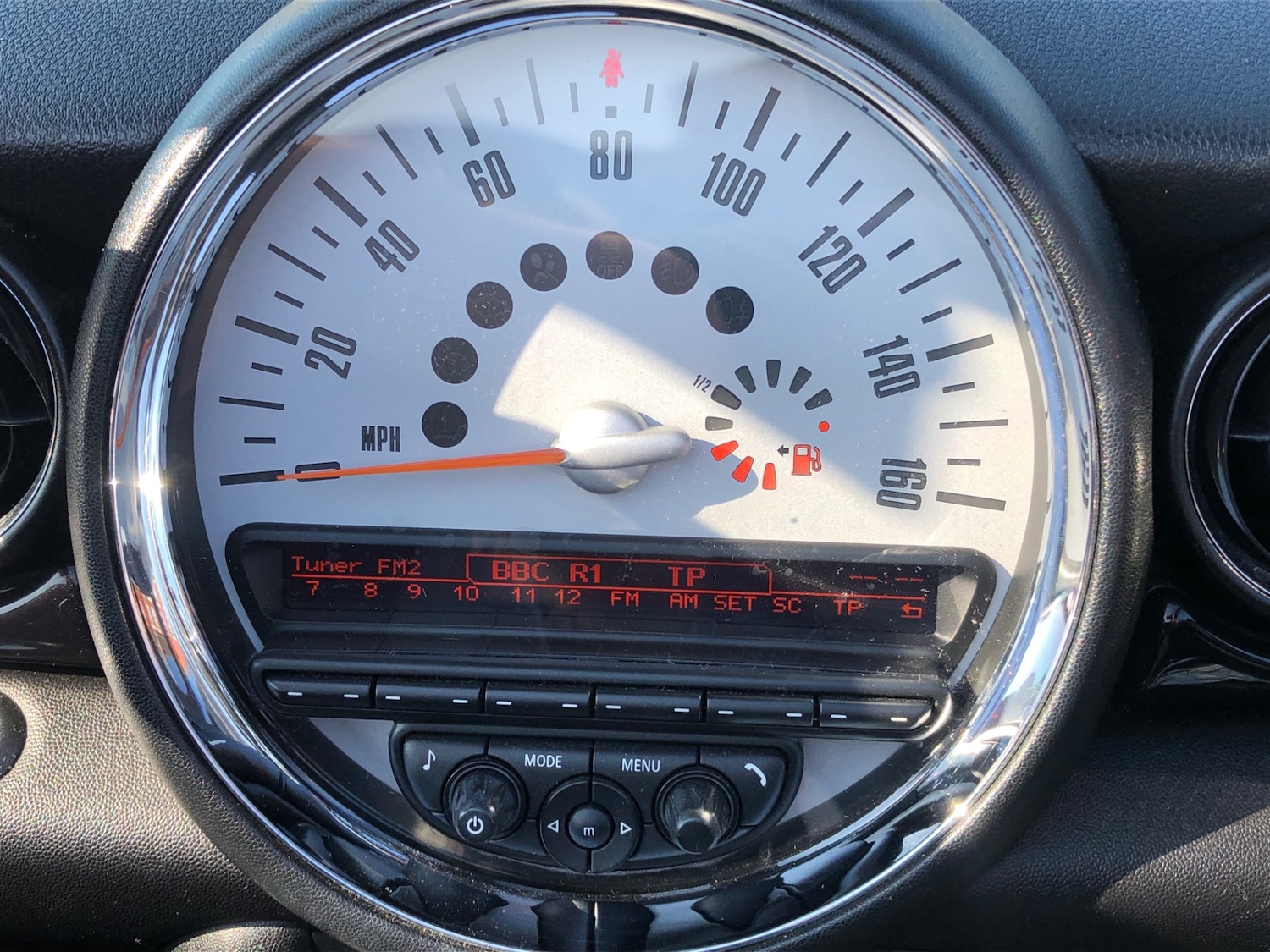 Used MINI Convertible 2011 for sale - 76103741: Photo 14