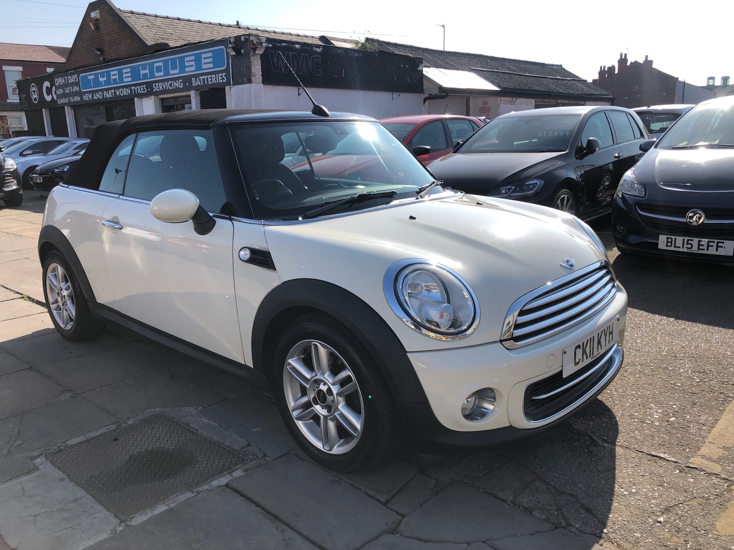 Used MINI Convertible 2011 for sale - 76103741: Photo 18