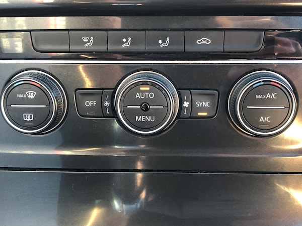 Used Volkswagen Golf 2018 for sale - 76194780: Photo 11