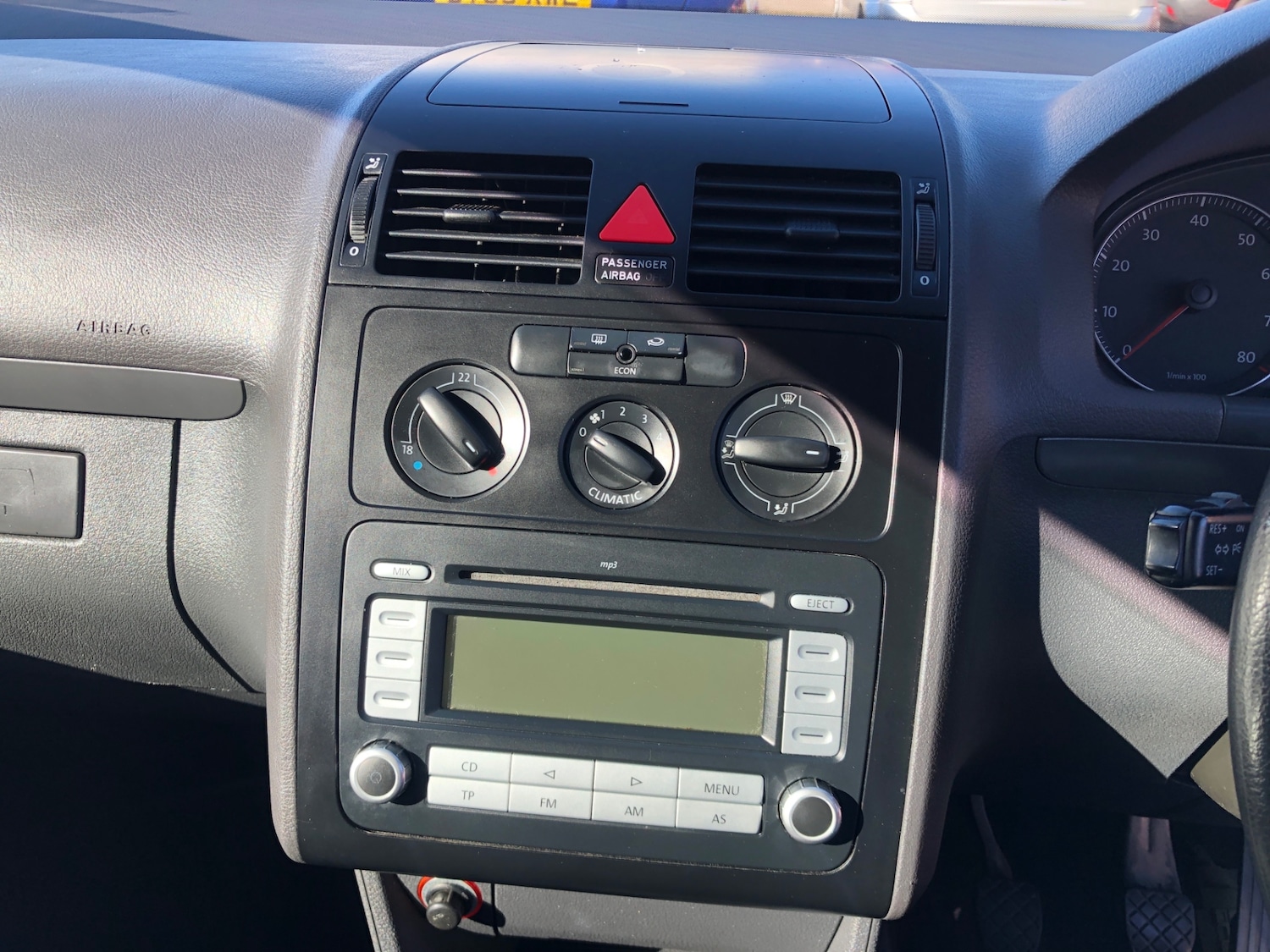 Used Volkswagen Touran 2006 for sale - 77917818: Photo 8